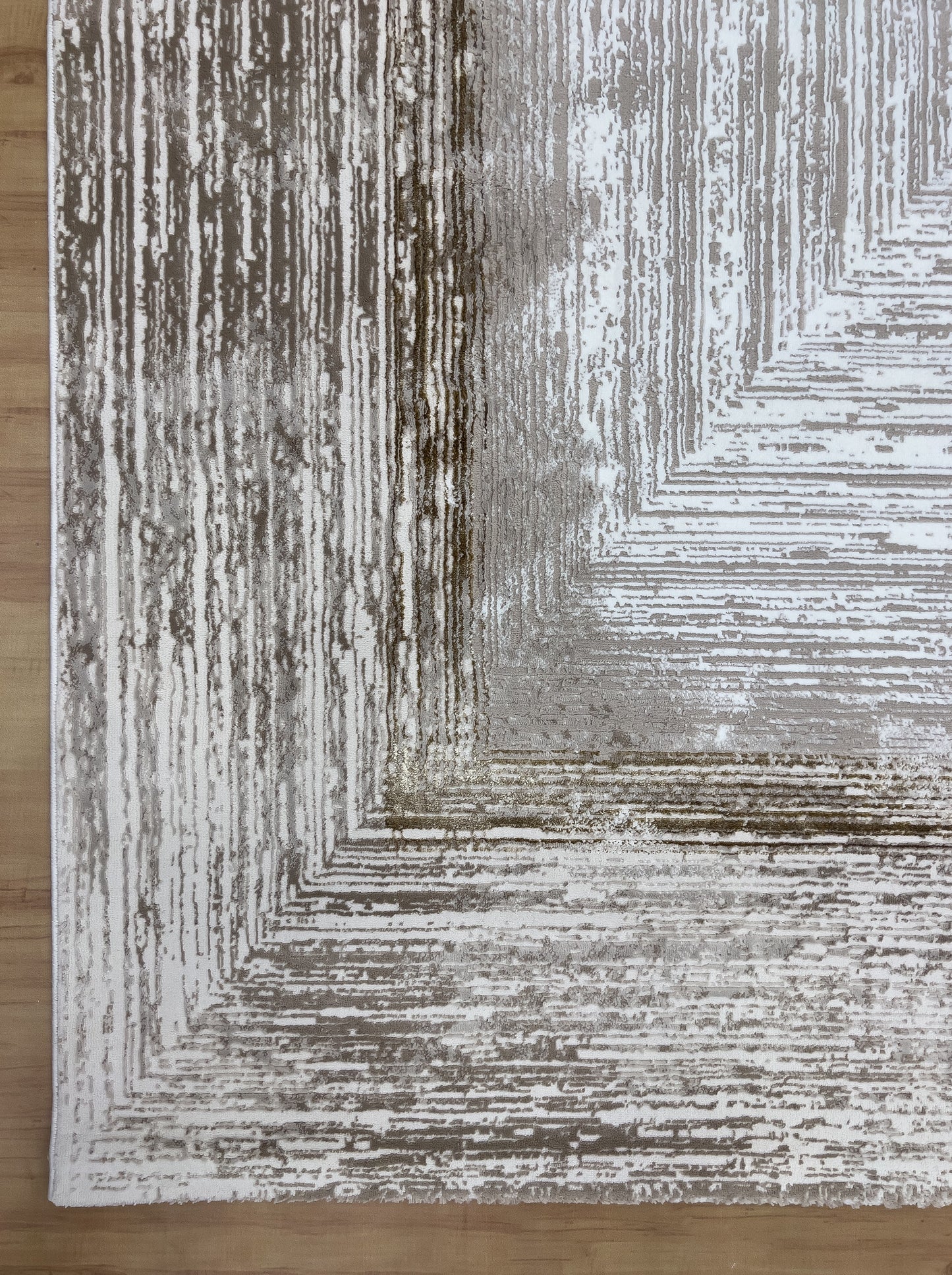 Aylin Radiance Acrylic Carpet