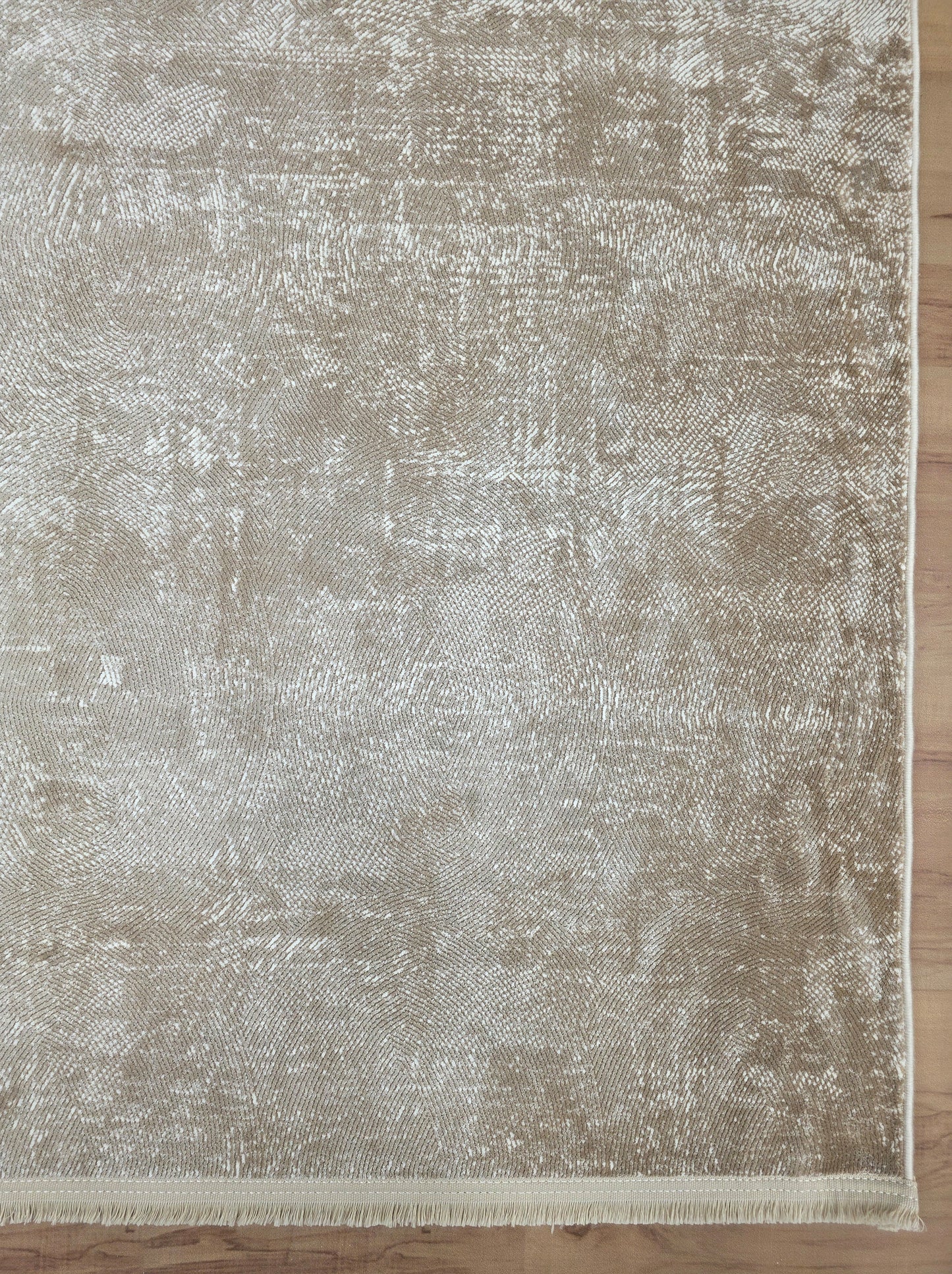 Darin Bamboo Silk Carpet