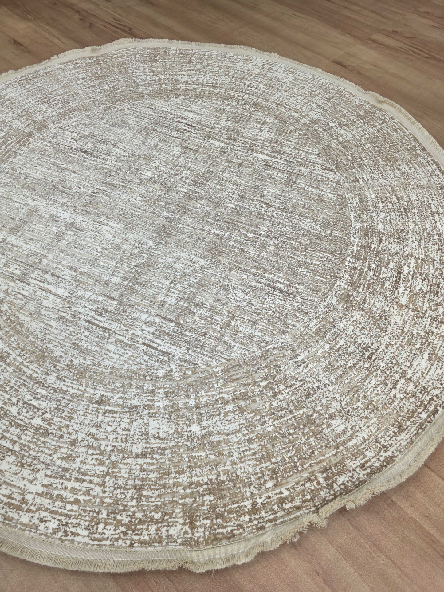 Coral Bamboo Silk Round Carpet