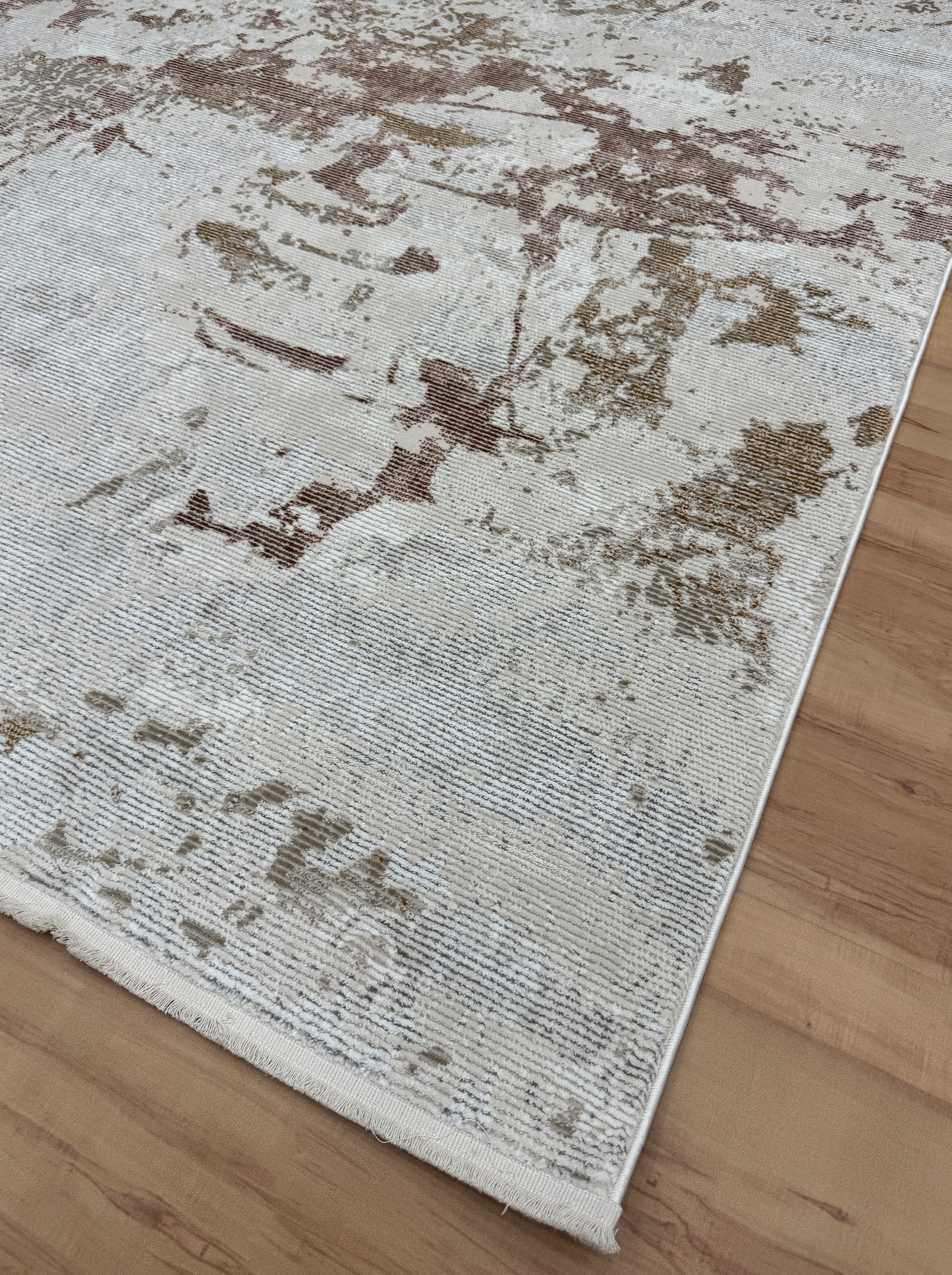 Elegant Shadows "Beige+Terra" Acrylic Carpet