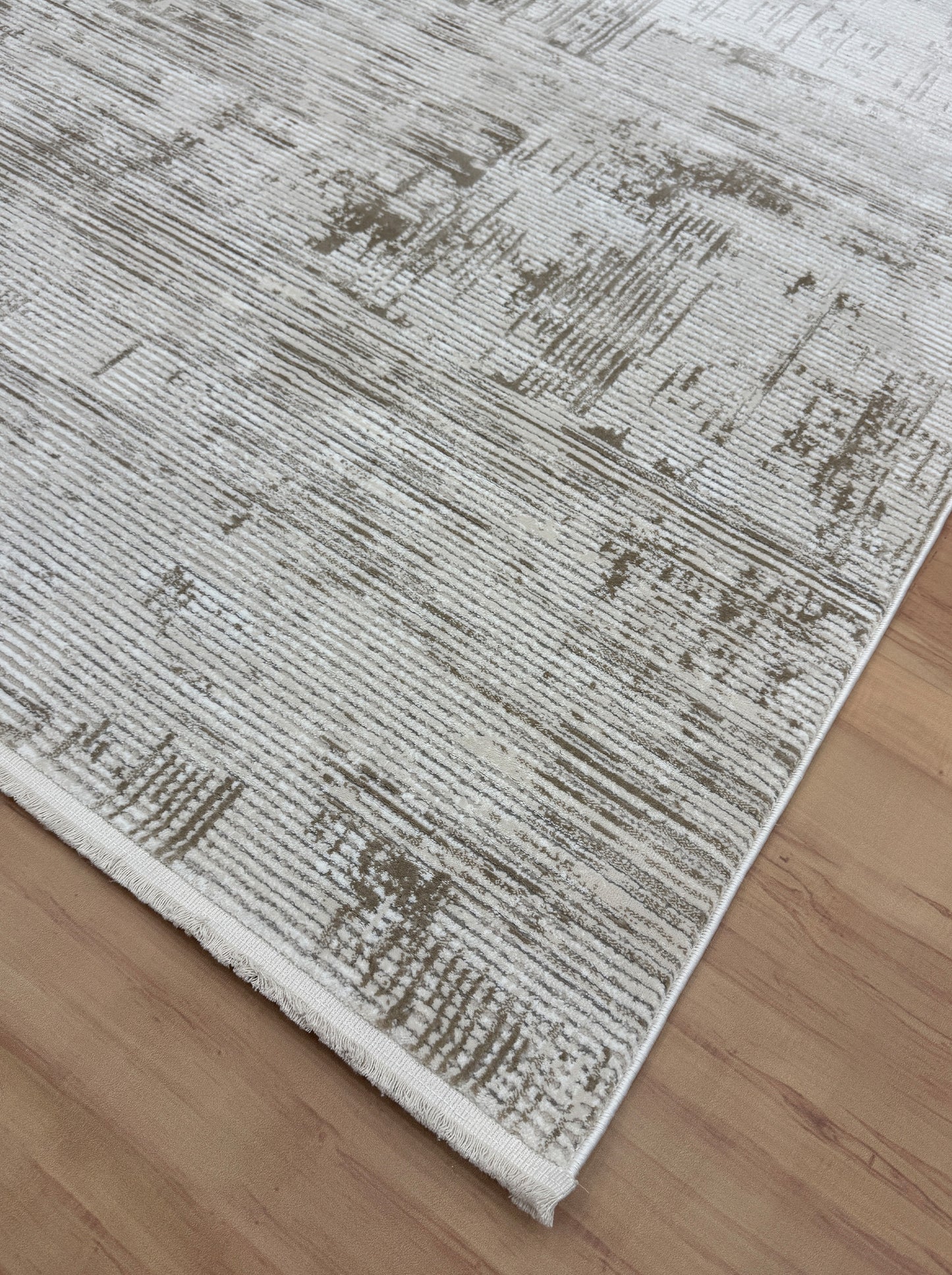 Elegant Shadows "Cream+Olive Green" Acrylic Carpet
