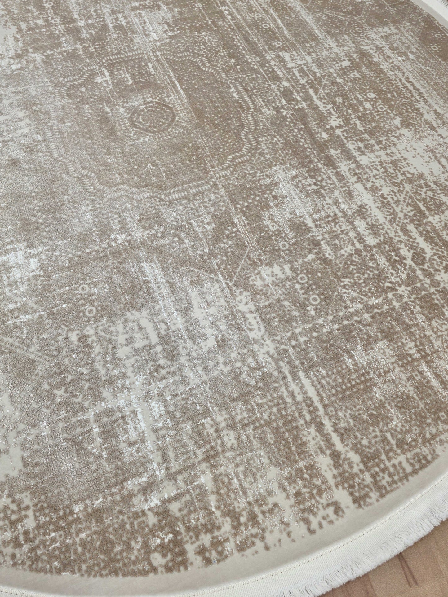 Elite Bamboo Silk Classic Round Carpet