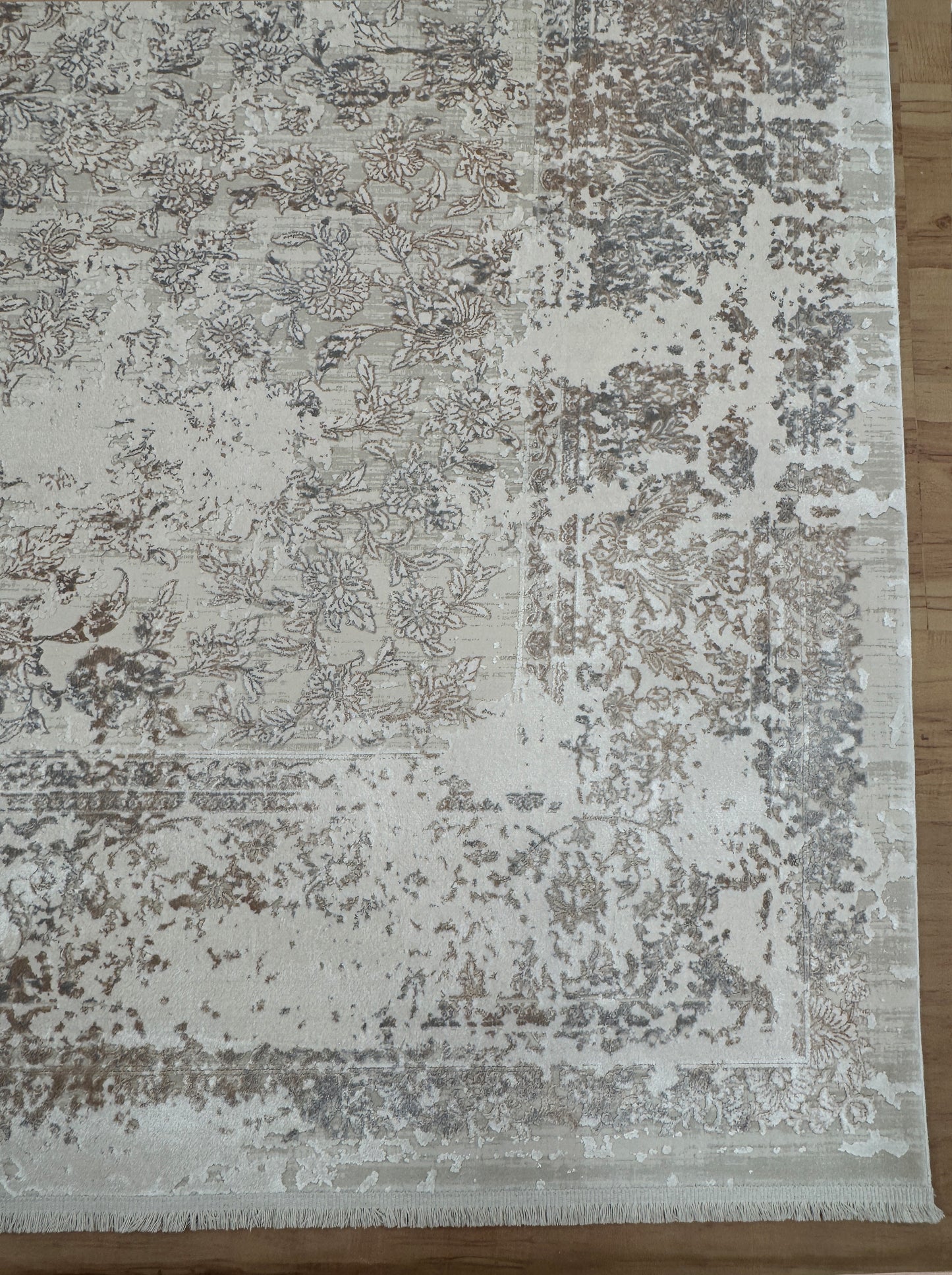 سجاد حرير Crown Frame "Gray"