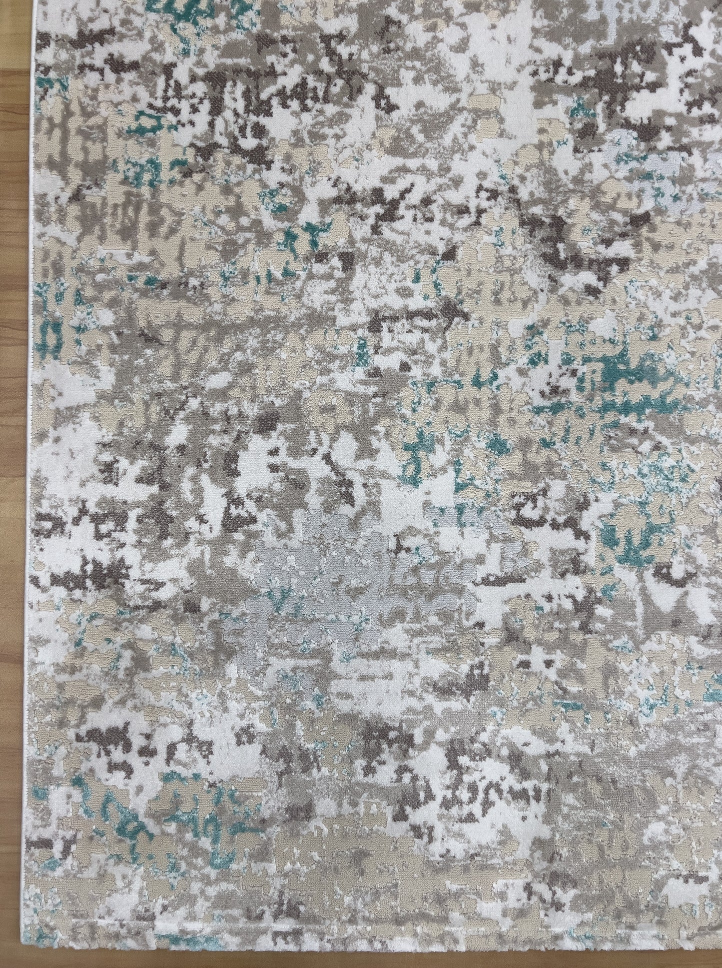 Graceful Layers Acrylic Carpet
