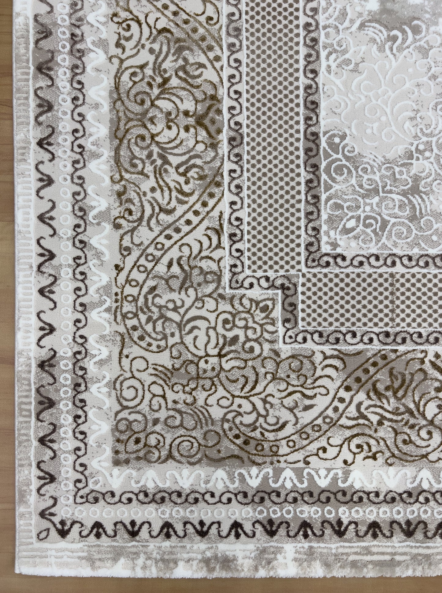 Blossoming Beauty Acrylic Classic Carpet