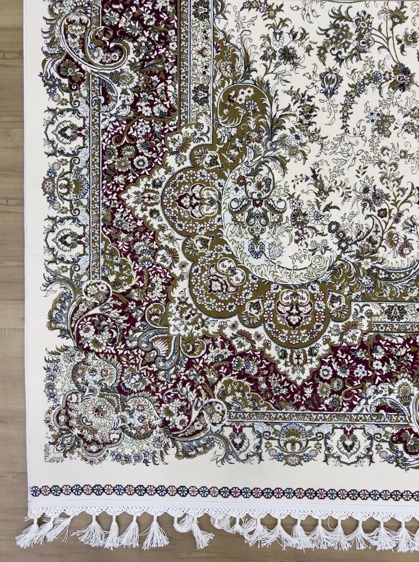 Elegant Mist Bamboo Silk Classic Carpet