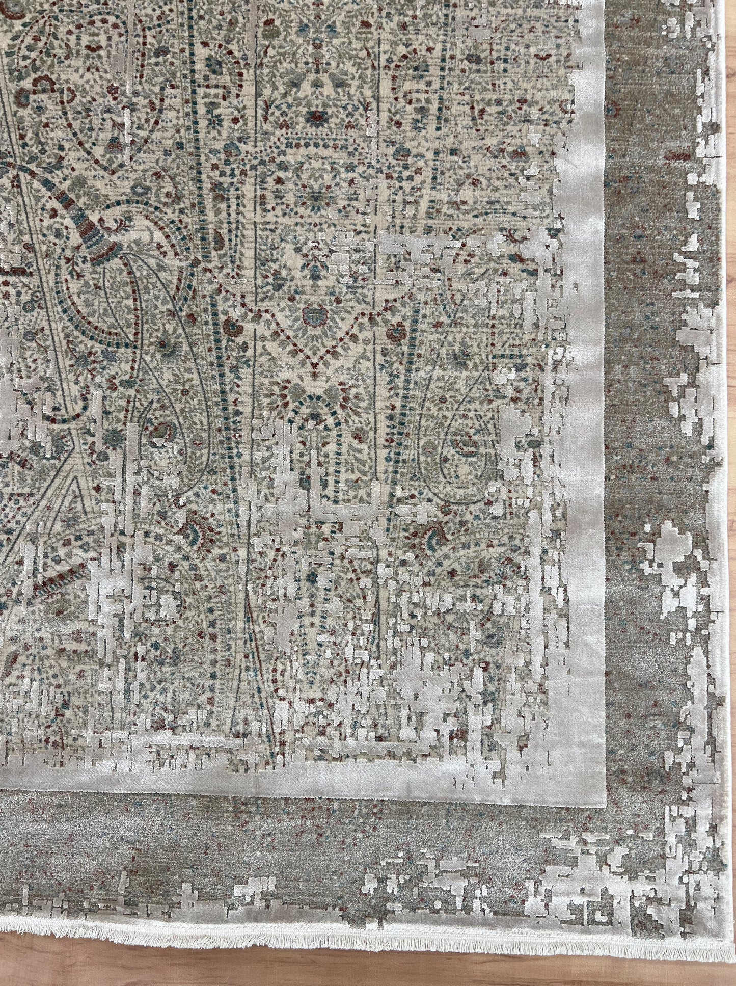 Classic Gray Frame Bamboo Silk Carpet