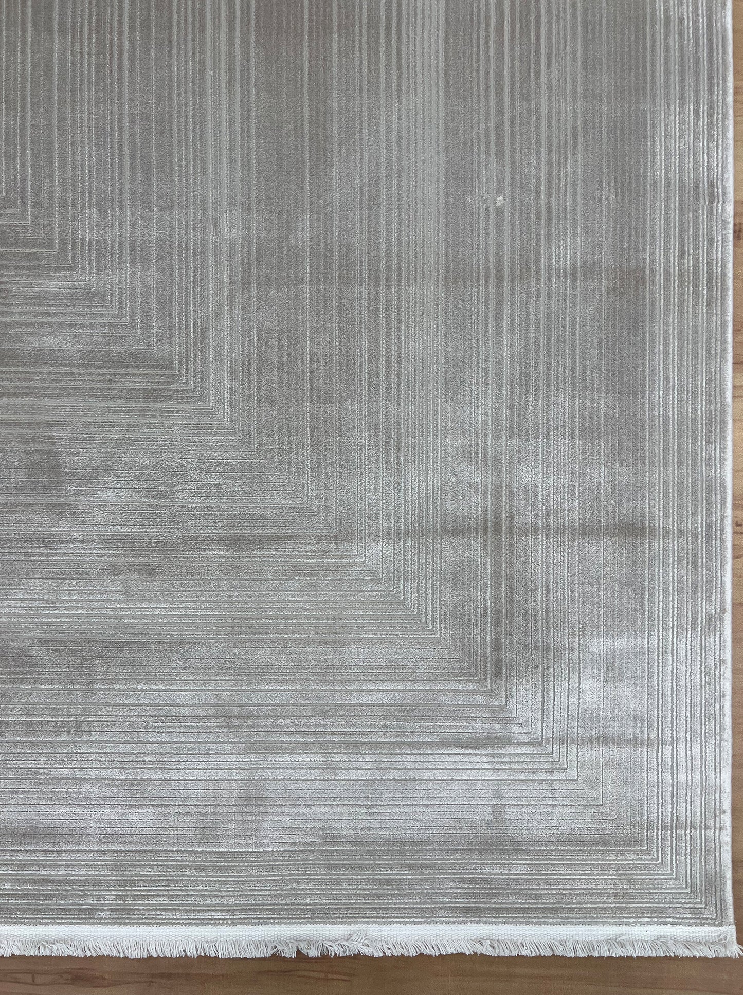 Regal Framed Bamboo Silk Carpet