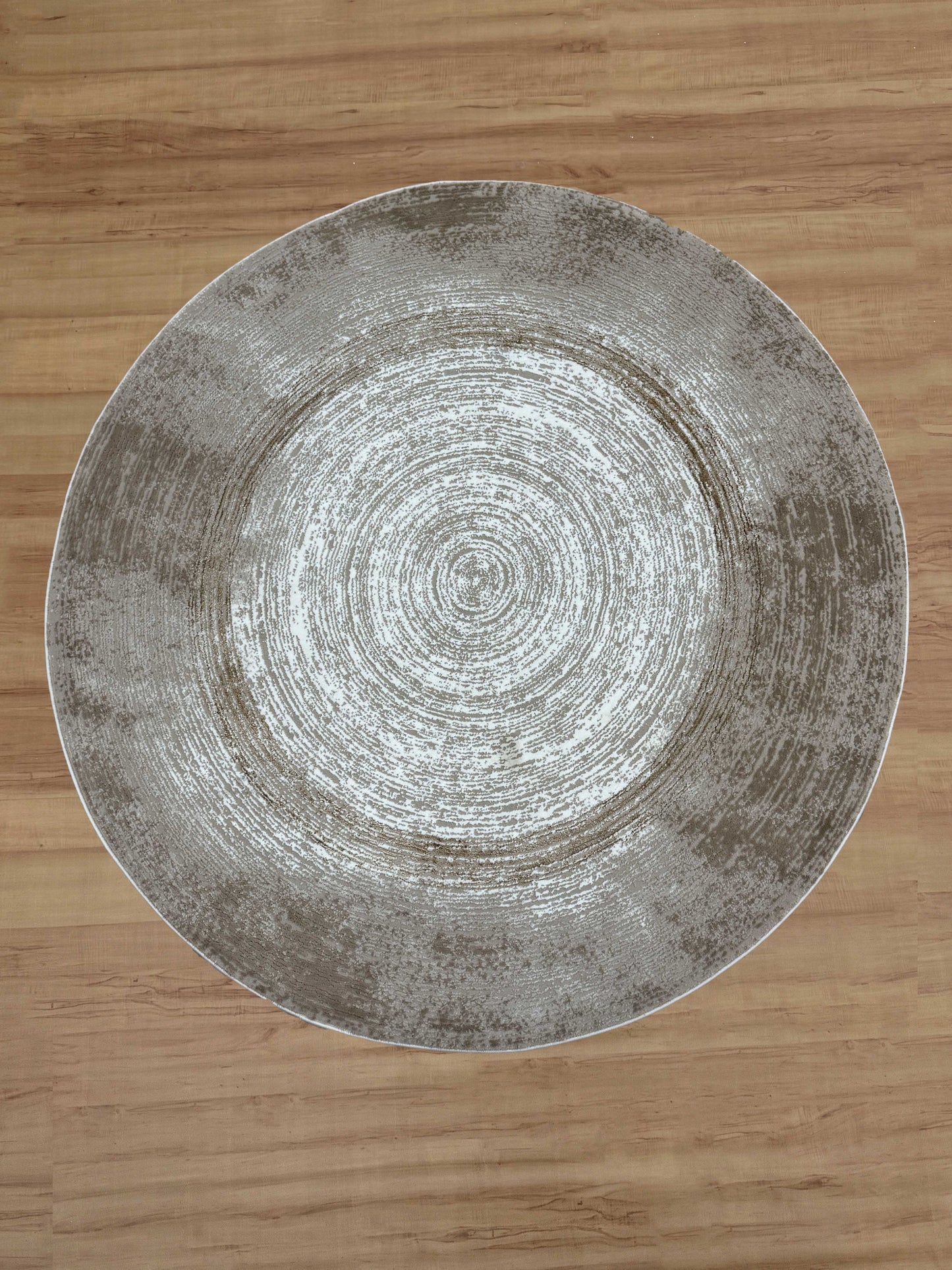 Aylin Radiance Acrylic Round Carpet