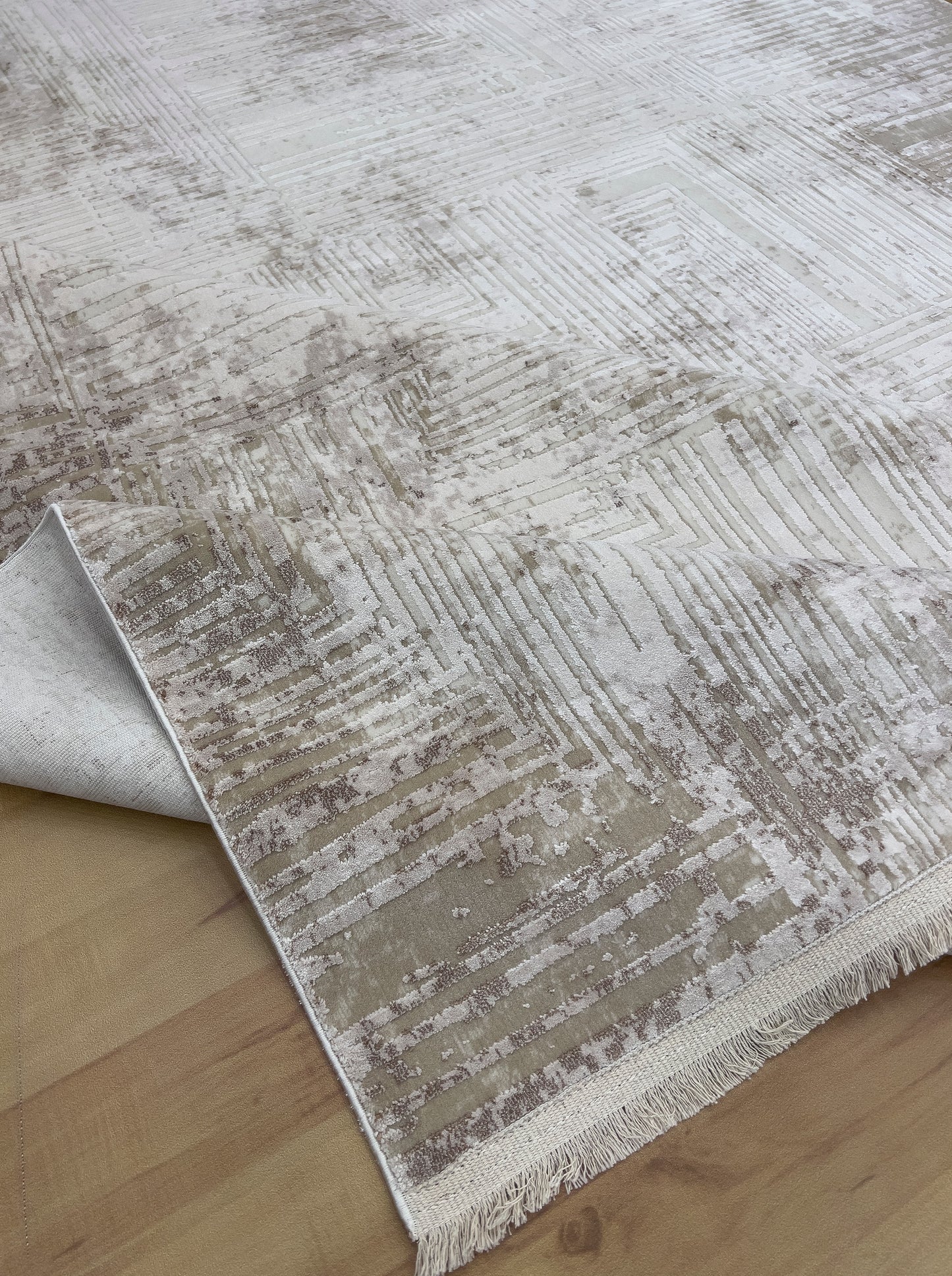 Woven Dreams Bamboo Silk Carpet