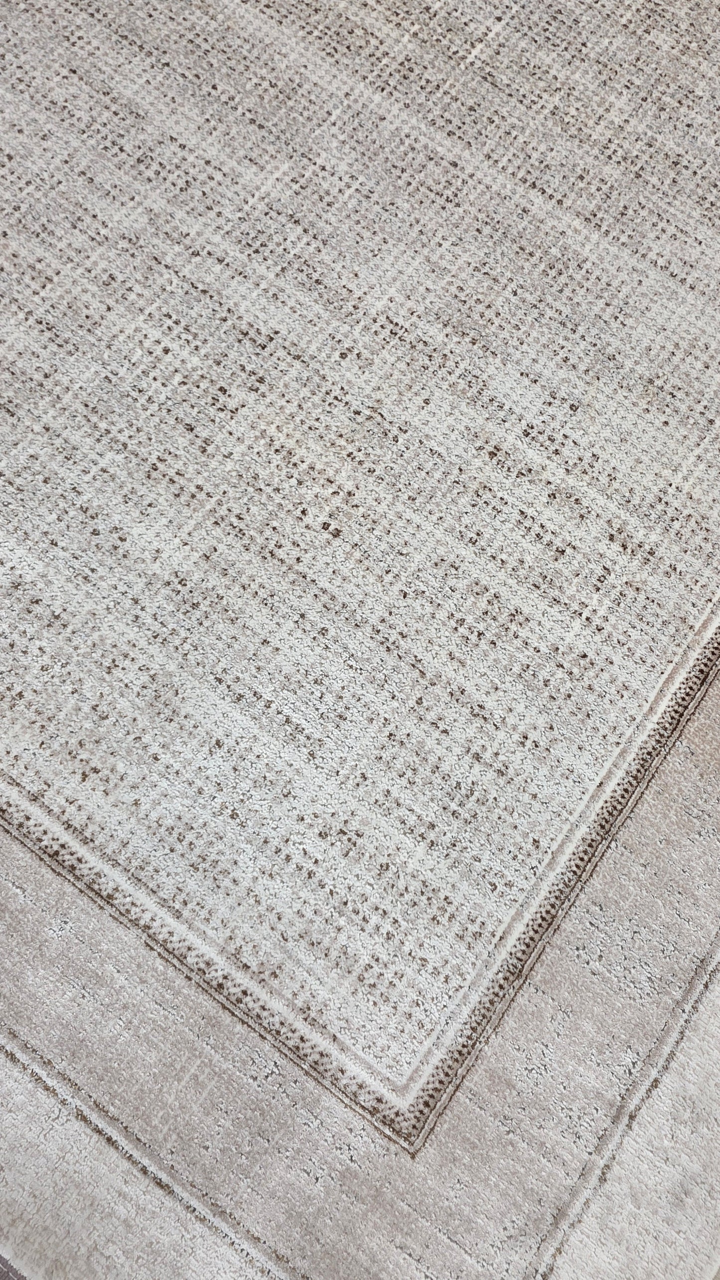 سجادة حرير Pure Frame