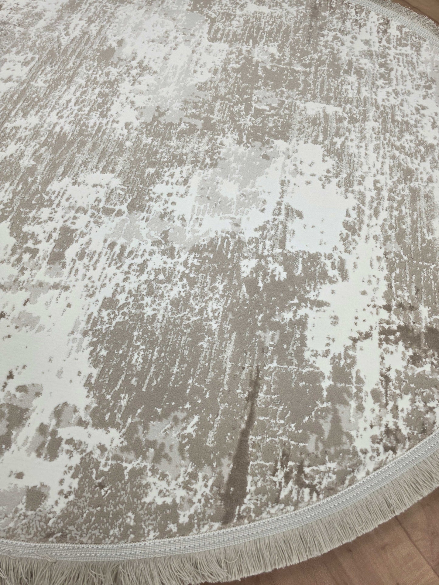Charm Acrylic Round Carpet