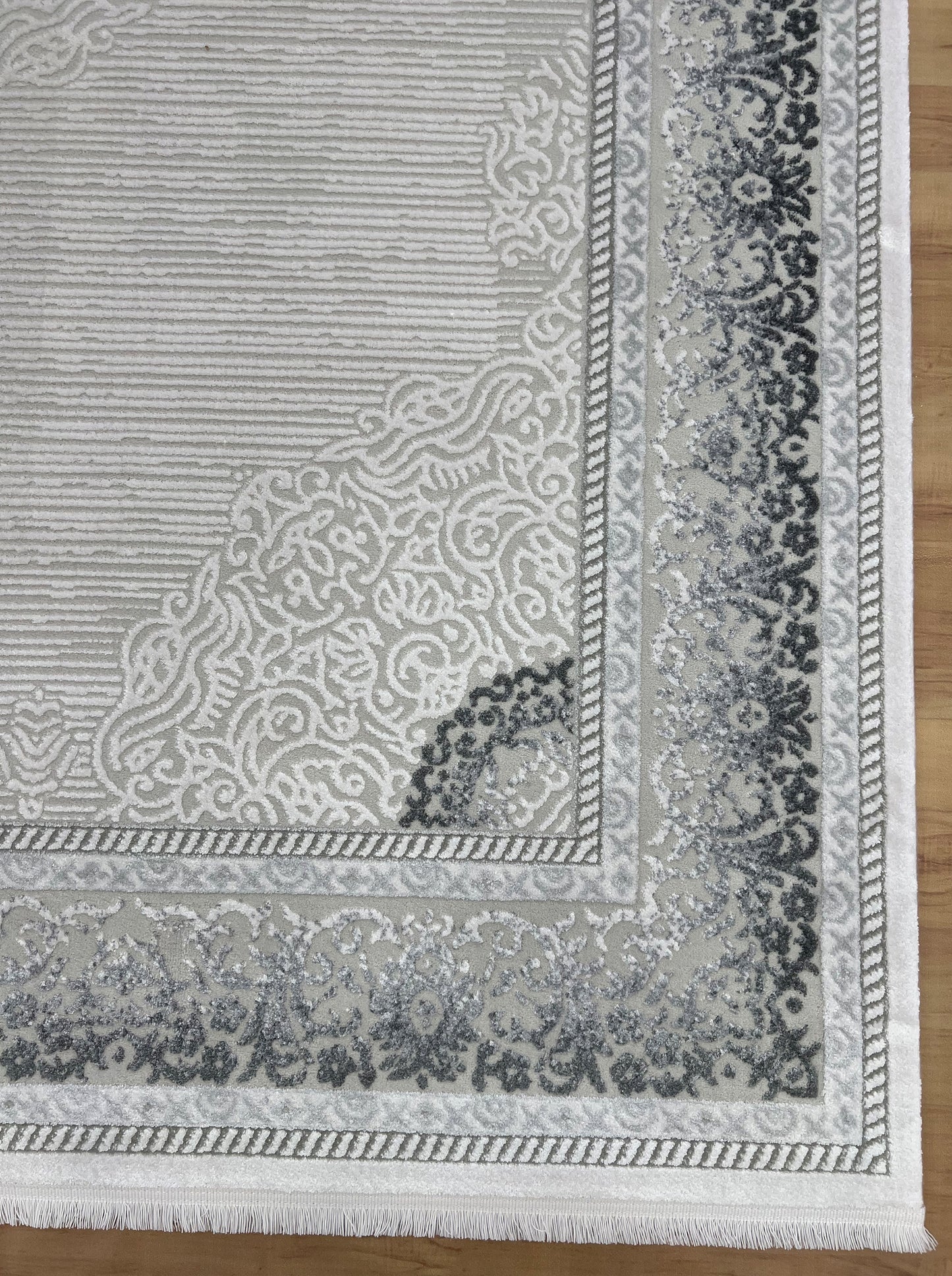 Eastern Breeze  Acrylic "Gray" Classic Carpet