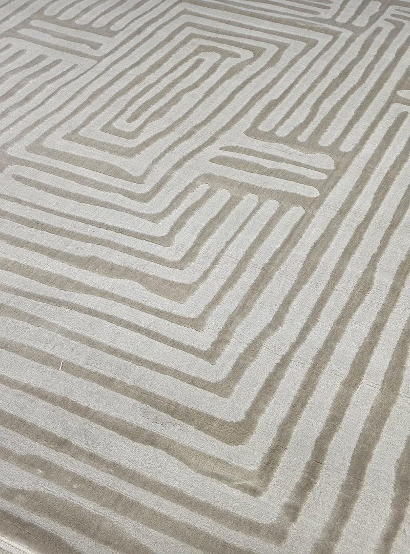 سجادة أكريليك Edge of Elegance Beige