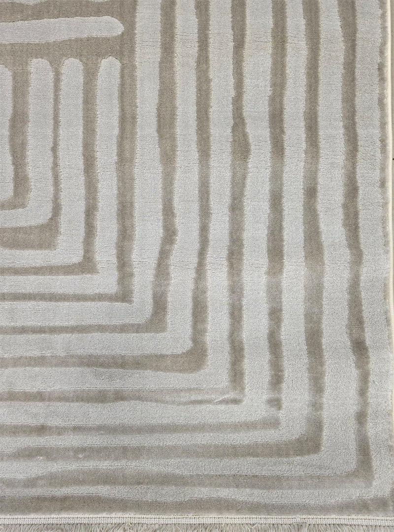 سجادة أكريليك Edge of Elegance Beige