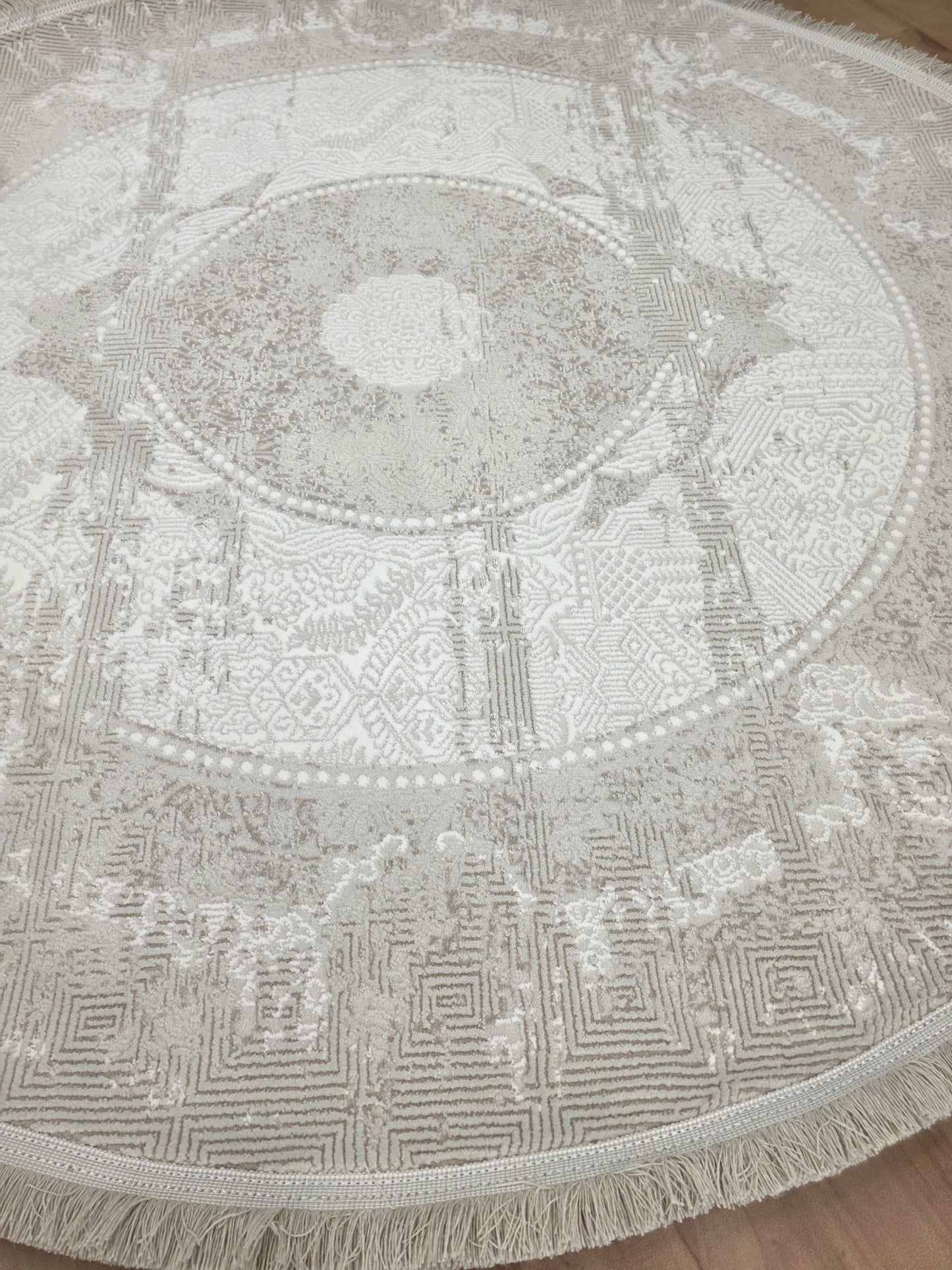 Spectrum  Acrylic Classic Round Carpet