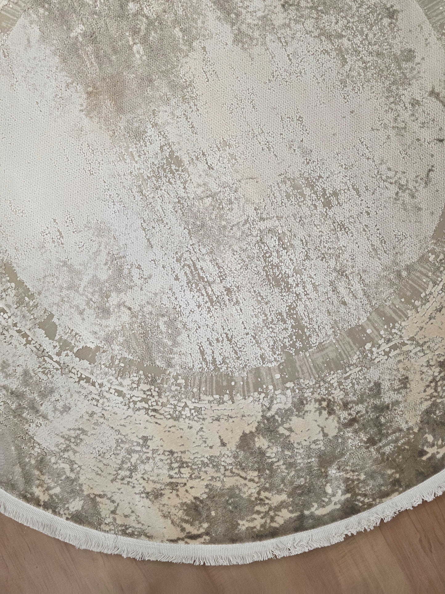 Lunar Shine Bamboo Silk Round Carpet