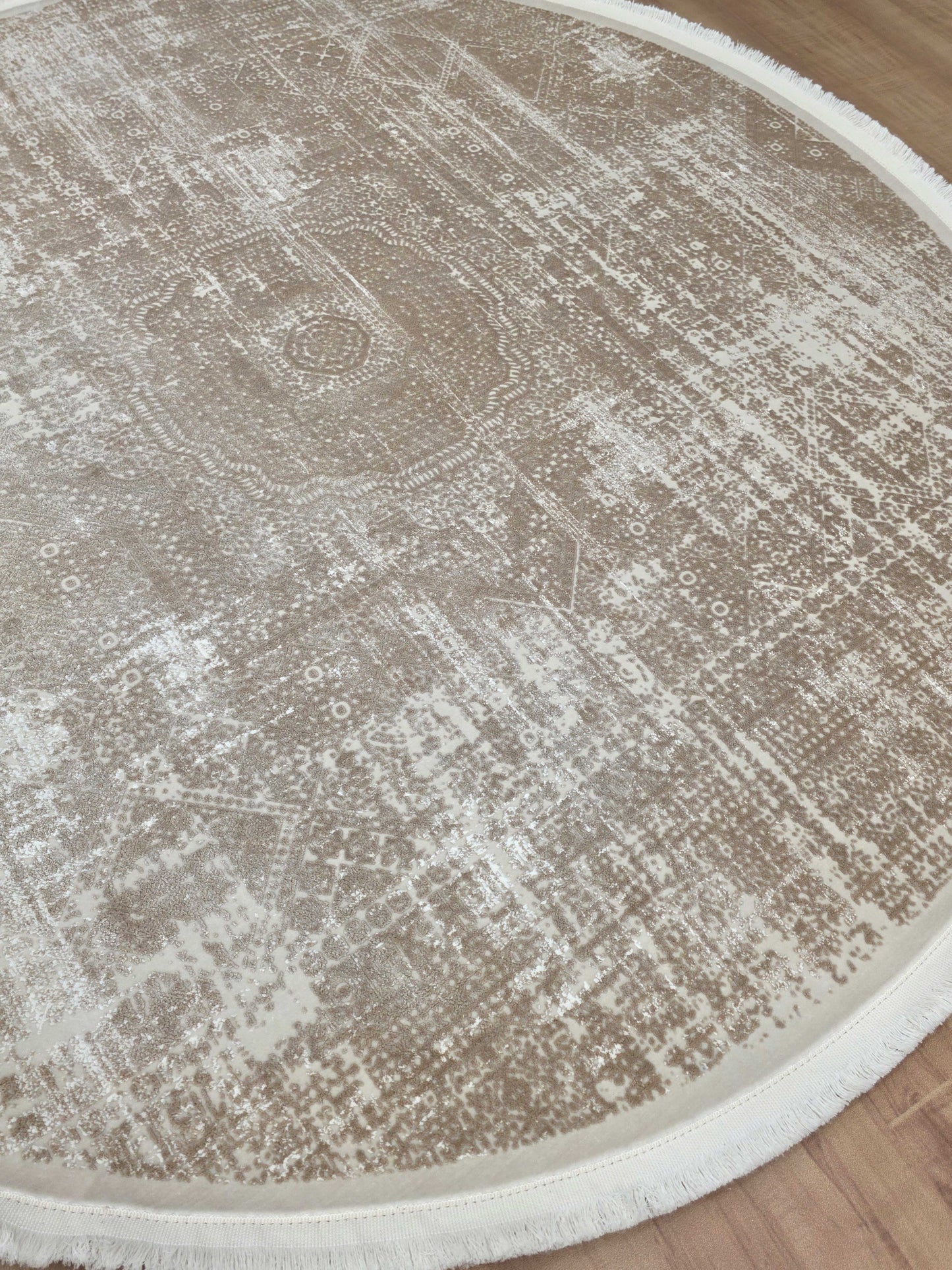 Elite  Bamboo Silk Classic Round Carpet