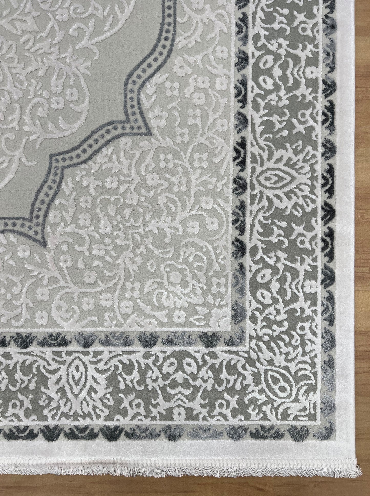 Andalusian Blossom Acrylic "Gray" Classic Carpet