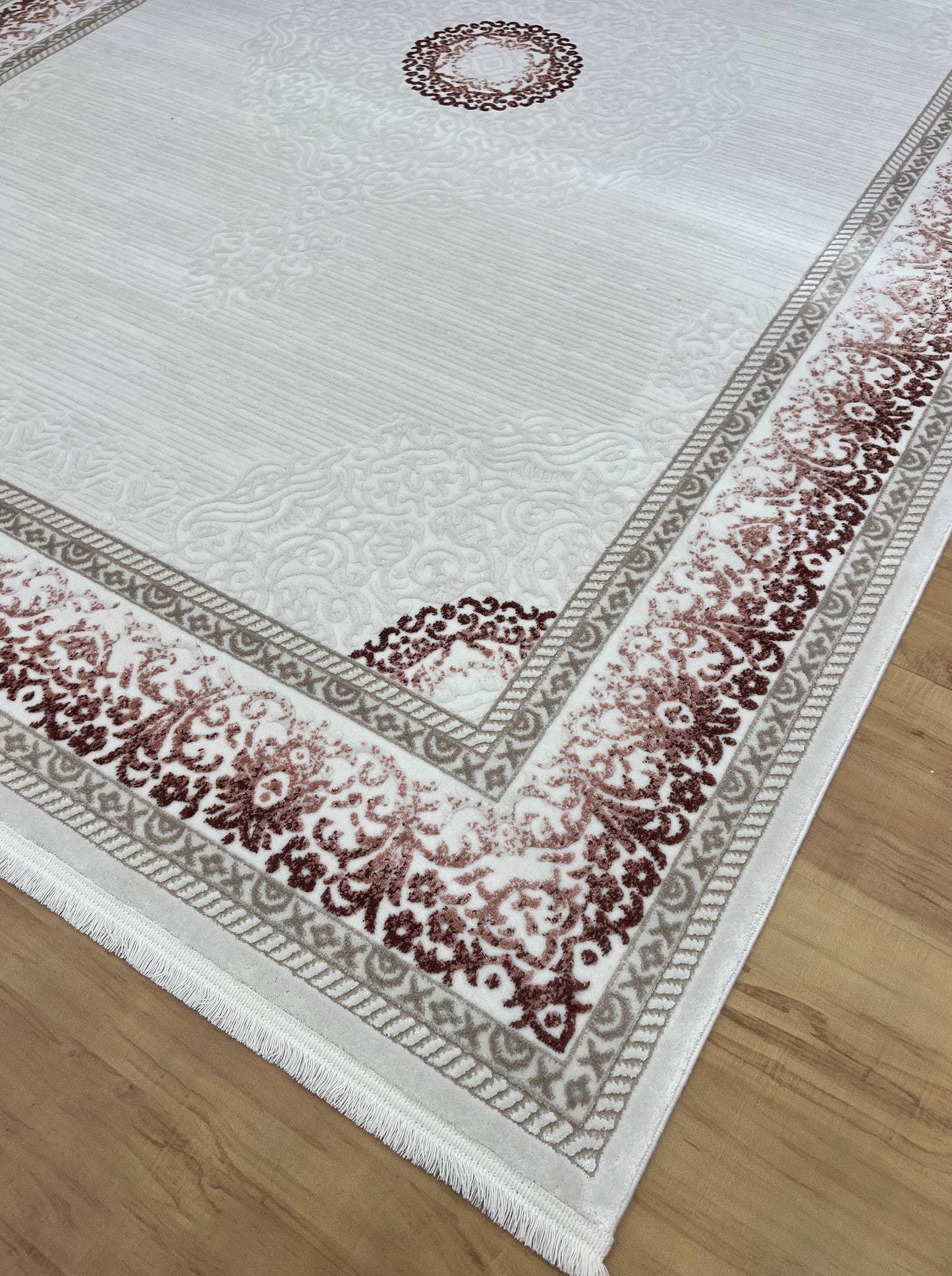 Eastern Breeze  Acrylic "Kashmir" Classic Carpet